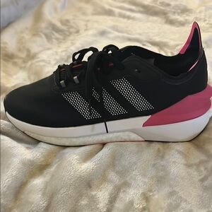 Adidas Black and Pink Sneakers with Modern Sporty Design.